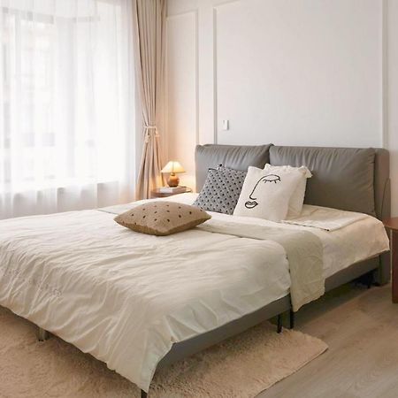 Sun Wonderland Apartment - Near The Bund Shanghai Bagian luar foto
