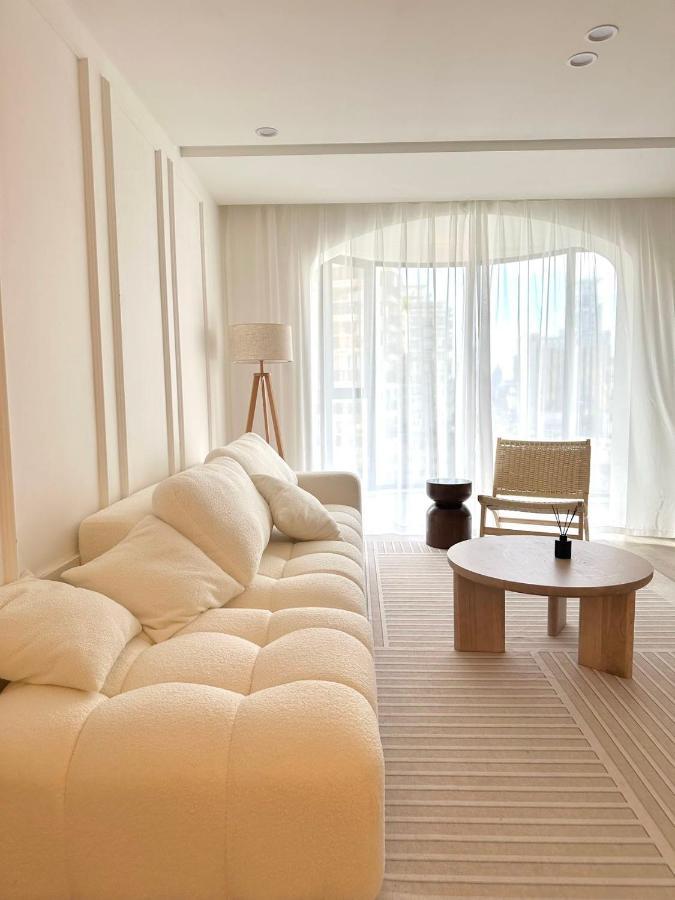 Sun Wonderland Apartment - Near The Bund Shanghai Bagian luar foto